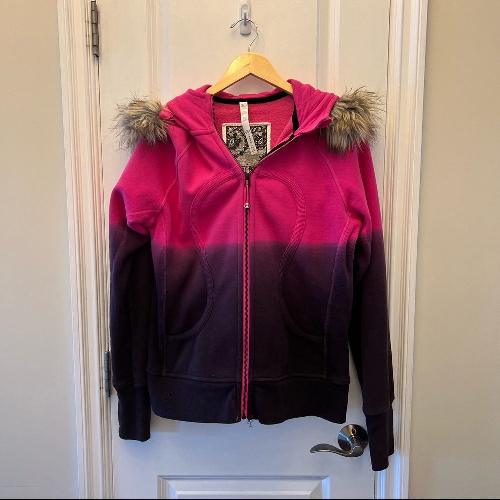 LULULEMON ZIP HOODIE WITH FUR SIZE 12